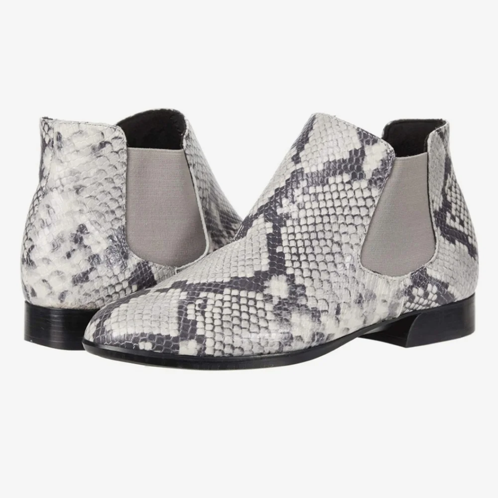NEW Munro Cate Chelsea Snake Embossed Ankle Boots
